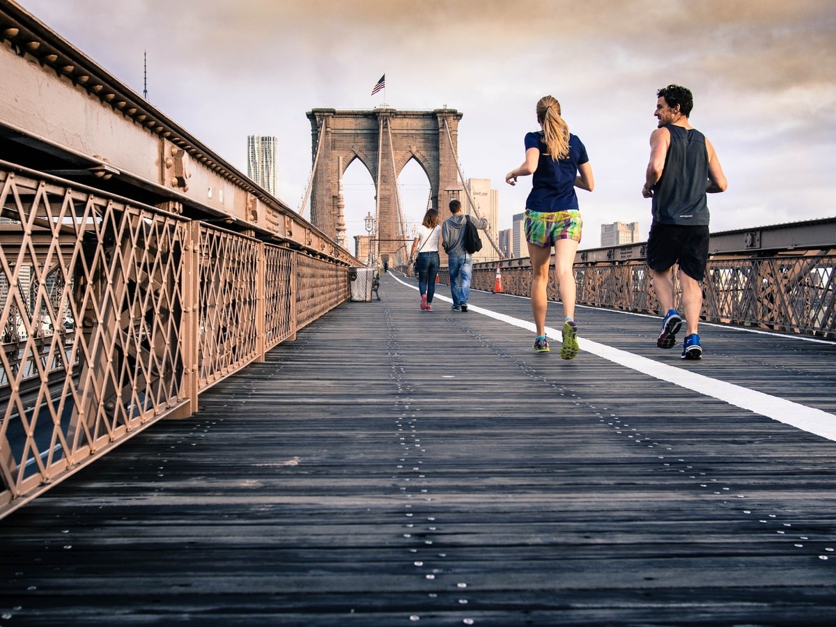 man-outdoor-person-people-boardwalk-woman-879286-pxhere.com-min